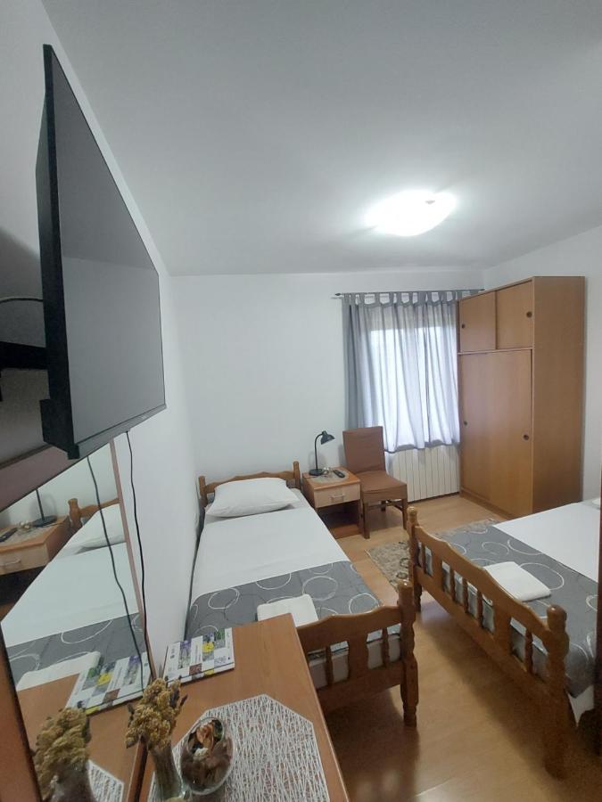 Rooms Putnik Senj  Eksteriør billede